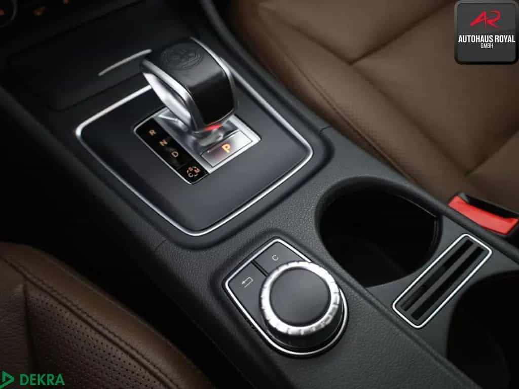 Mercedes-Benz GLA 45 AMG 4M EXKLUSIV KAMERA,COMAND,MEMORY,PANO 05/2015-photo-19