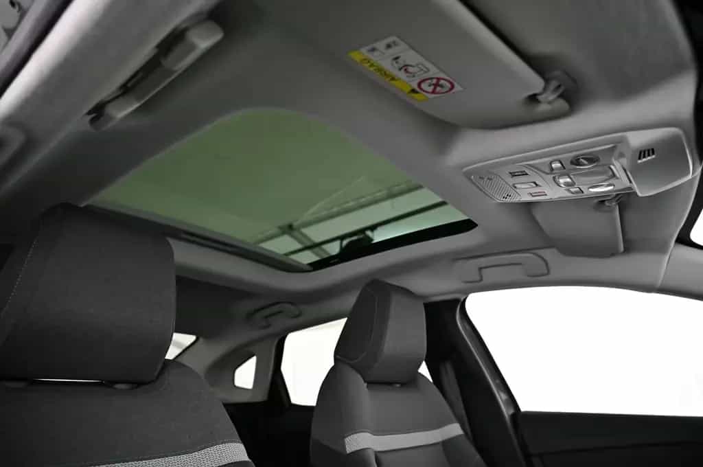 Citroën C4 X 1.2 PT EAT8 130 MAX LED/NAV/SOUND/PANO/H-UP 04/2024-photo-28
