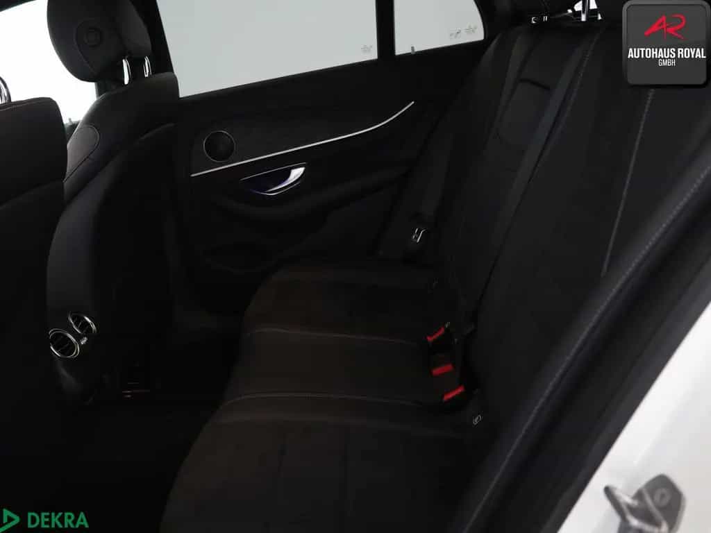 Mercedes-Benz E-Class 200 4M T AMG NIGHT MULTIBEAM,360GRAD,DISTRO,SH 03/2018-photo-9