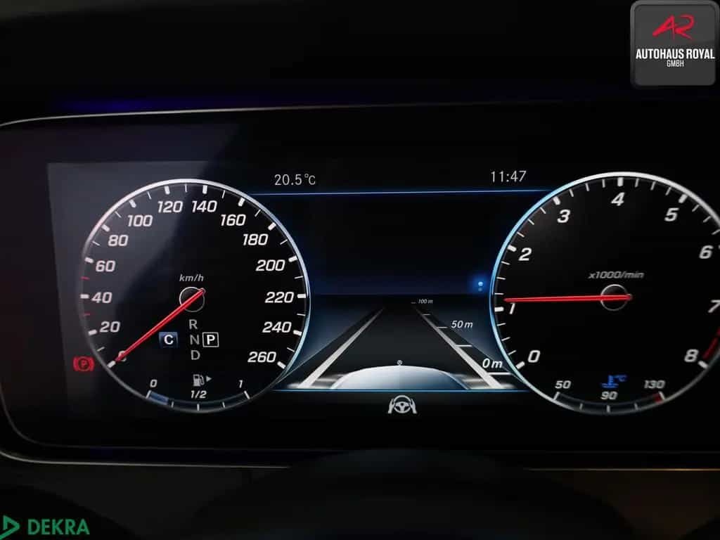 Mercedes-Benz E-Class 200 4M T AMG NIGHT MULTIBEAM,360GRAD,DISTRO,SH 03/2018-photo-16
