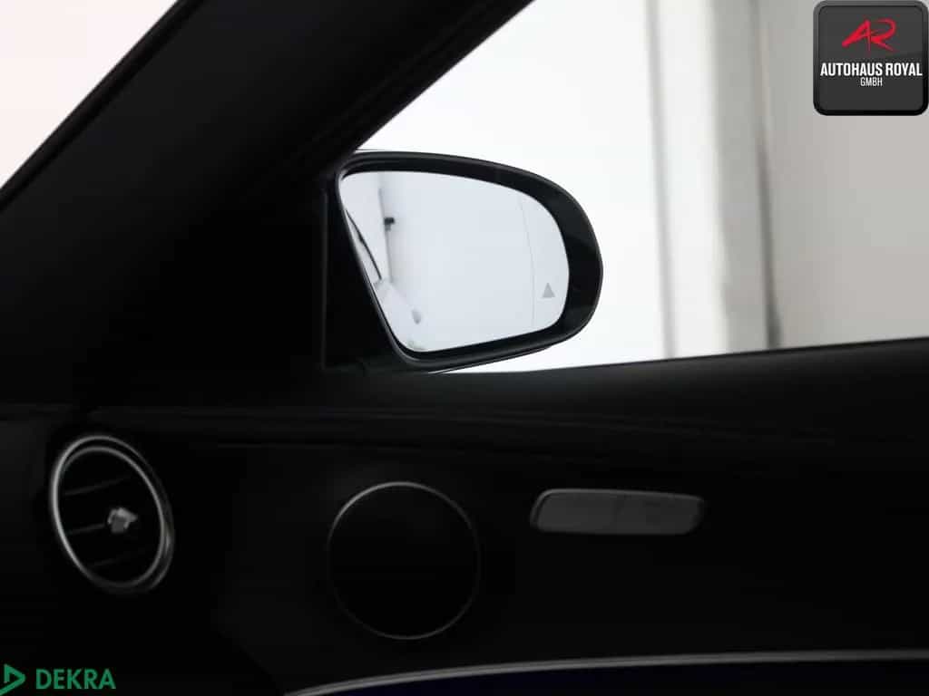 Mercedes-Benz E-Class 200 4M T AMG NIGHT MULTIBEAM,360GRAD,DISTRO,SH 03/2018-photo-24