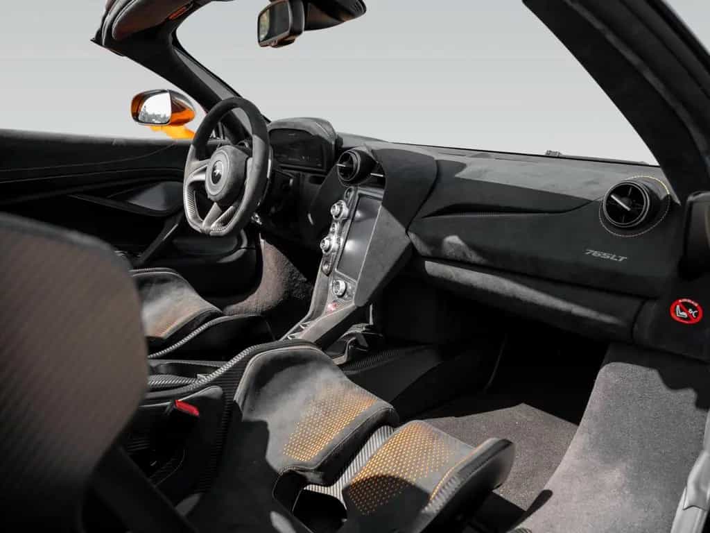 McLaren 765LT Spider | Carbon Exterior | Racing Seats 08/2022-photo-11