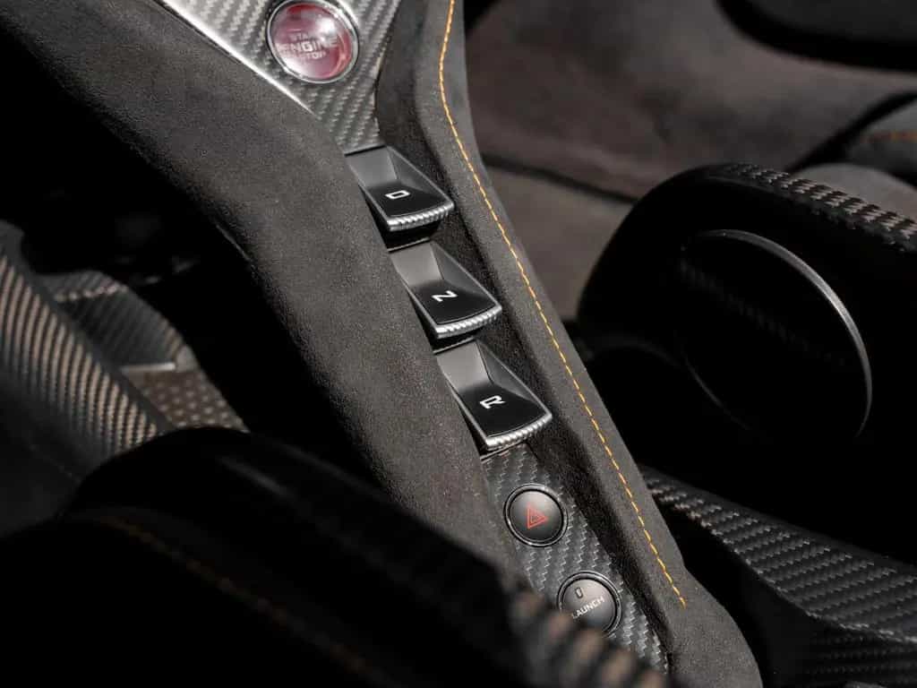 McLaren 765LT Spider | Carbon Exterior | Racing Seats 08/2022-photo-17