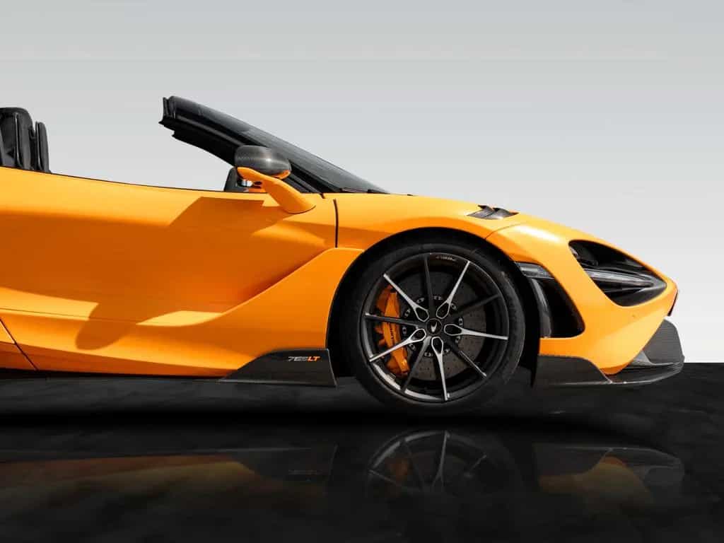 McLaren 765LT Spider | Carbon Exterior | Racing Seats 08/2022-photo-5