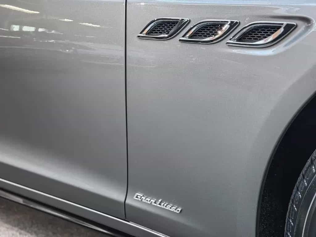 Maserati Quattroporte GranLusso S Q4 e.SHD+ 02/2018-photo-10