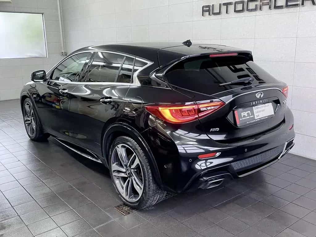 Infiniti Q30 S AWD Premium City Black AFS+Leder+Navi 03/2017-photo-7