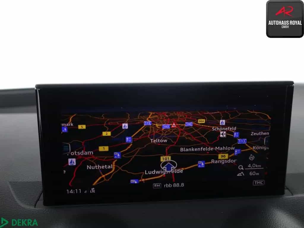 Audi Q2 2.0 TFSI qu S LINE KEYLESS,HUD,KAMERA,PANO,SH 08/2018-photo-11