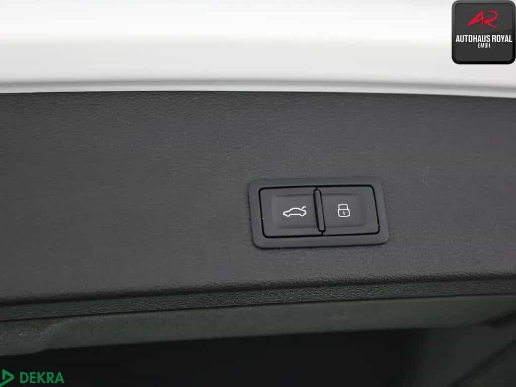 Audi Q2 2.0 TFSI qu S LINE KEYLESS,HUD,KAMERA,PANO,SH 08/2018-photo-20