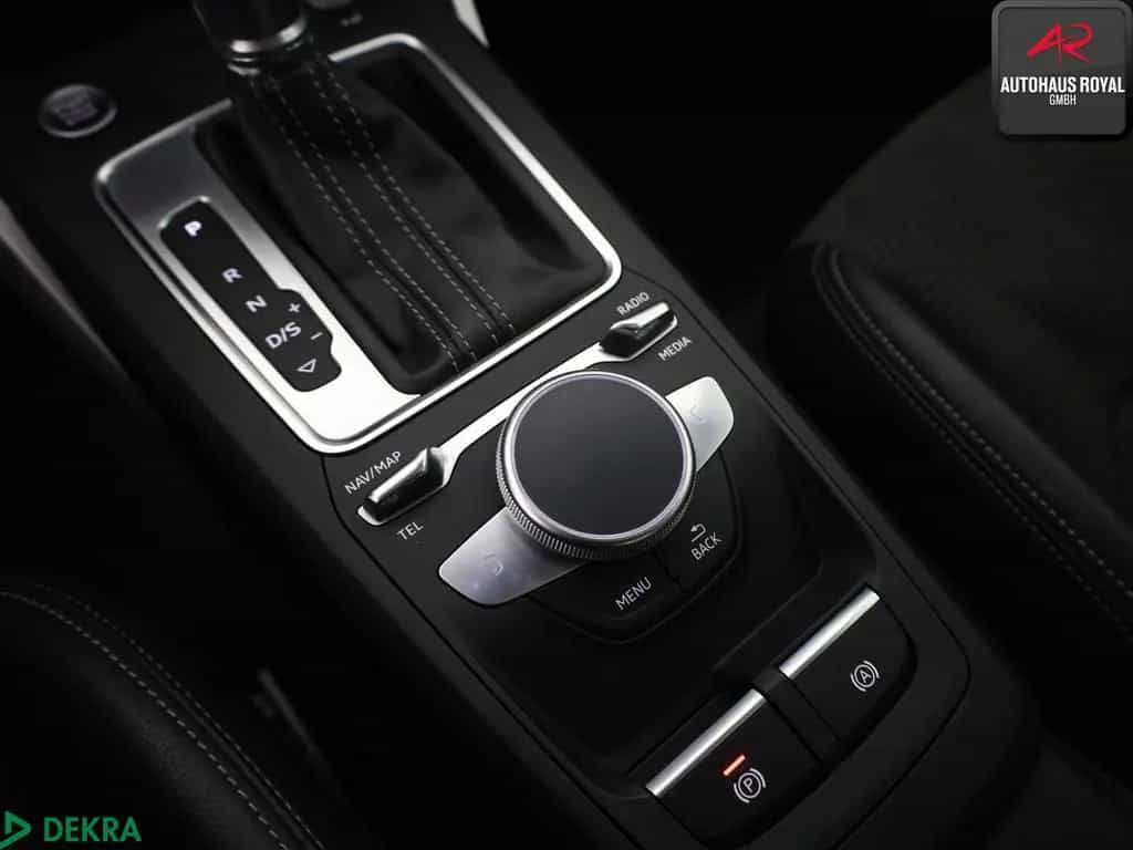 Audi Q2 2.0 TFSI qu S LINE KEYLESS,HUD,KAMERA,PANO,SH 08/2018-photo-22