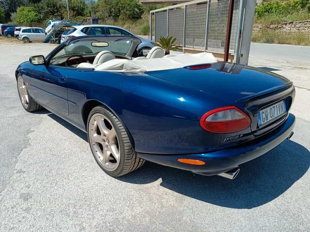 Jaguar XK XKR 4.0 Convertibile 05/2000-photo-4