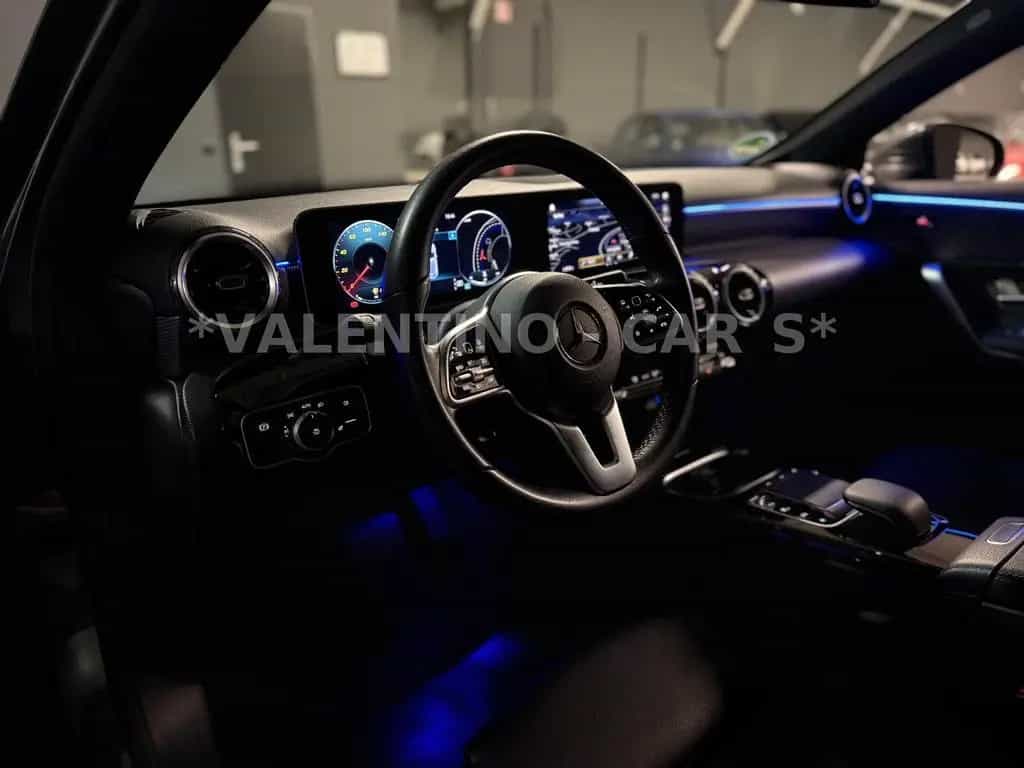 Mercedes-Benz A 200 Automatik/Navi/Virtual/Ahk/Kam/Spurh/Totwi 09/2018-photo-19