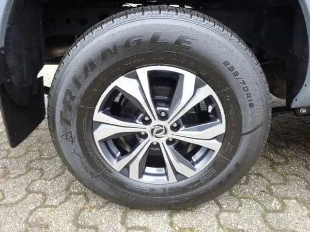 DFSK Rich 6 DoKa 4x4 2,3l AT CarPlay Kamera AHK Navi 11/2025-photo-4