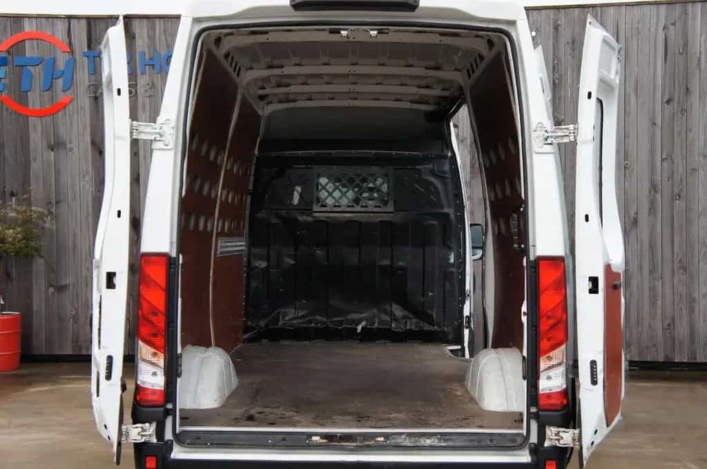 Iveco Daily 35S12 2.3 HPi Hi-Matic L2H2 AHK 85KW Euro6 01/2018-photo-7
