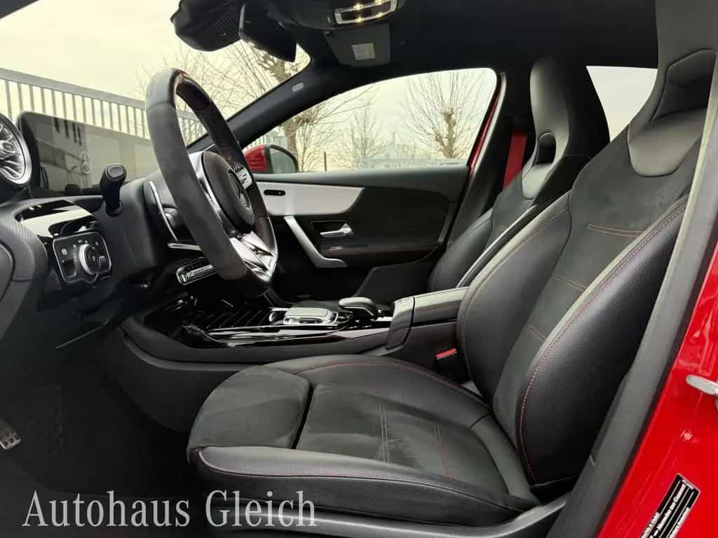 Mercedes-Benz AMG A 35 4Matic (EURO 6d-TEMP) Navi/Pano.-Dach 10/2019-photo-4