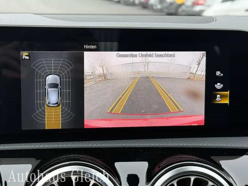 Mercedes-Benz AMG A 35 4Matic (EURO 6d-TEMP) Navi/Pano.-Dach 10/2019-photo-9