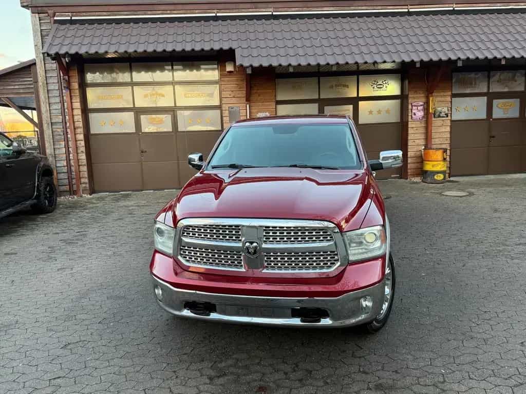Dodge Clean CARFAX*UNFALLFREI*LARAMIE*RAMBOX*GARANTIE 10/2018-photo-3