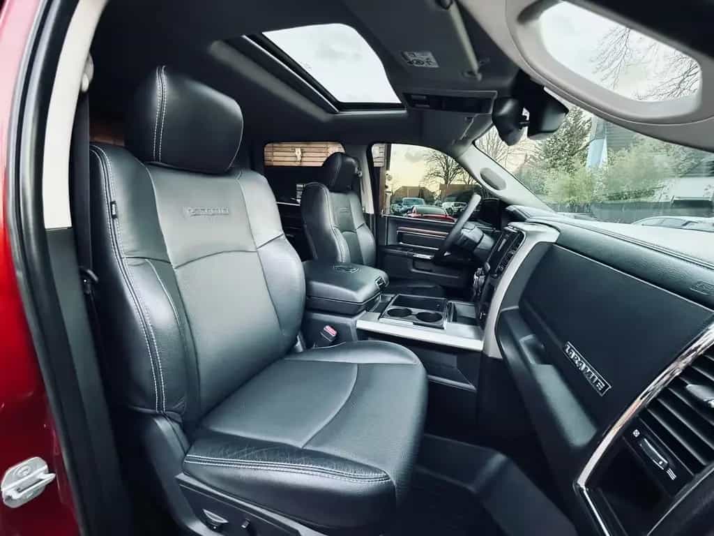 Dodge Clean CARFAX*UNFALLFREI*LARAMIE*RAMBOX*GARANTIE 10/2018-photo-40
