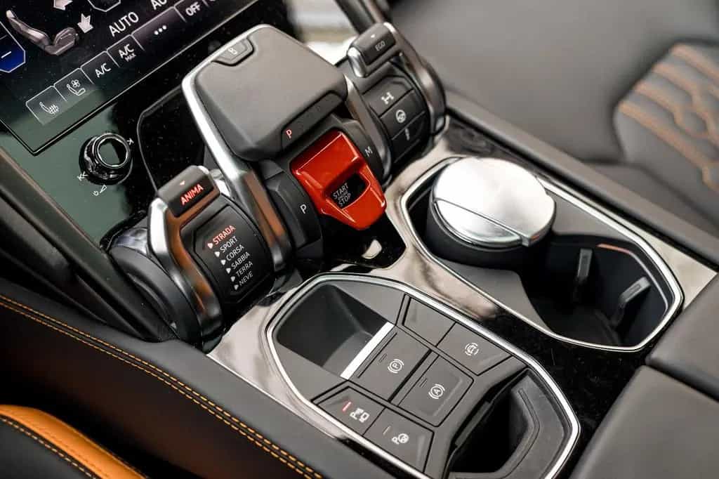Lamborghini Urus 4.0 V8 Sport 08/2024-photo-12