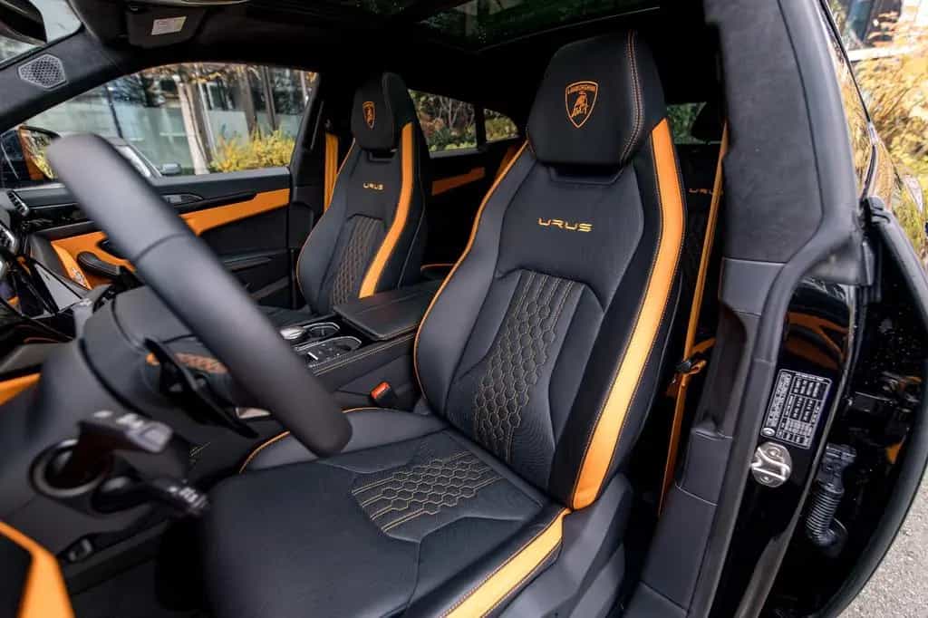 Lamborghini Urus 4.0 V8 Sport 08/2024-photo-15