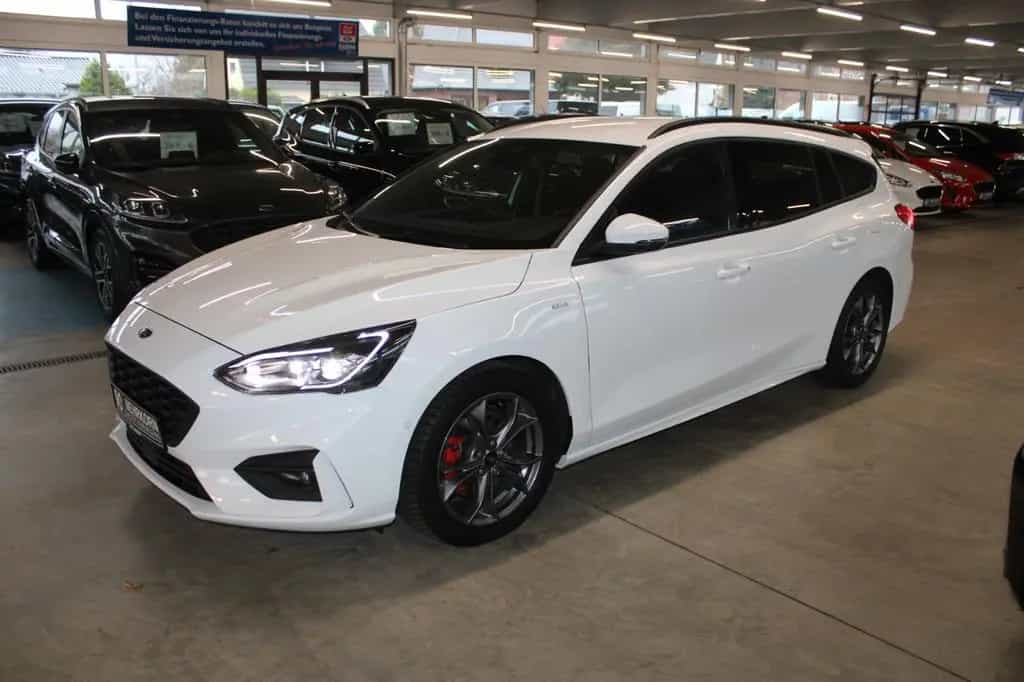 Ford Focus ST-Line X Turnier AHK LED NAVI CAM WinterP 11/2021-photo-1