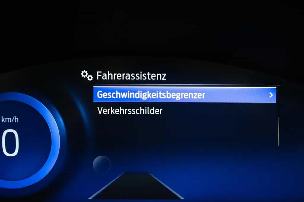 Ford Focus ST-Line X Turnier AHK LED NAVI CAM WinterP 11/2021-photo-13