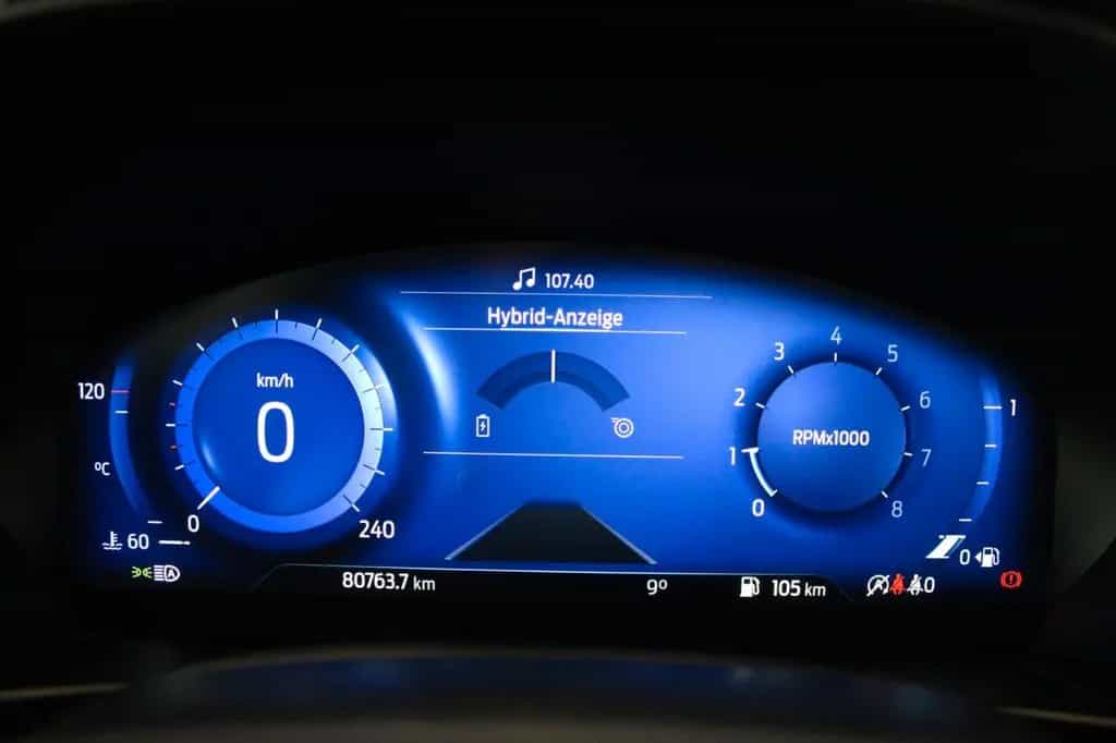 Ford Focus ST-Line X Turnier AHK LED NAVI CAM WinterP 11/2021-photo-22
