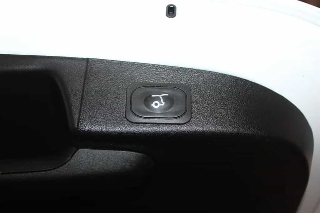 Ford Focus ST-Line X Turnier AHK LED NAVI CAM WinterP 11/2021-photo-25