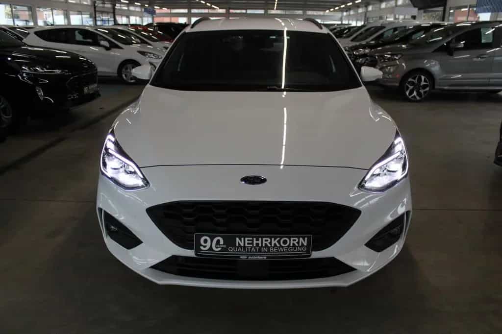 Ford Focus ST-Line X Turnier AHK LED NAVI CAM WinterP 11/2021-photo-6