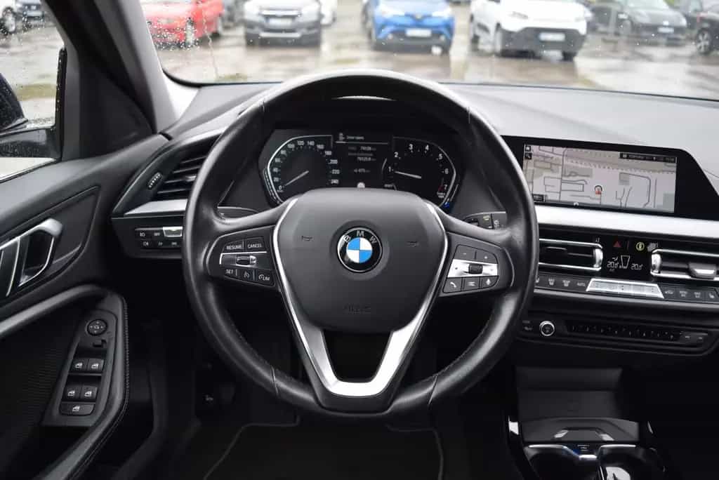 BMW 116 iA Luxury Line 02/2021-photo-11