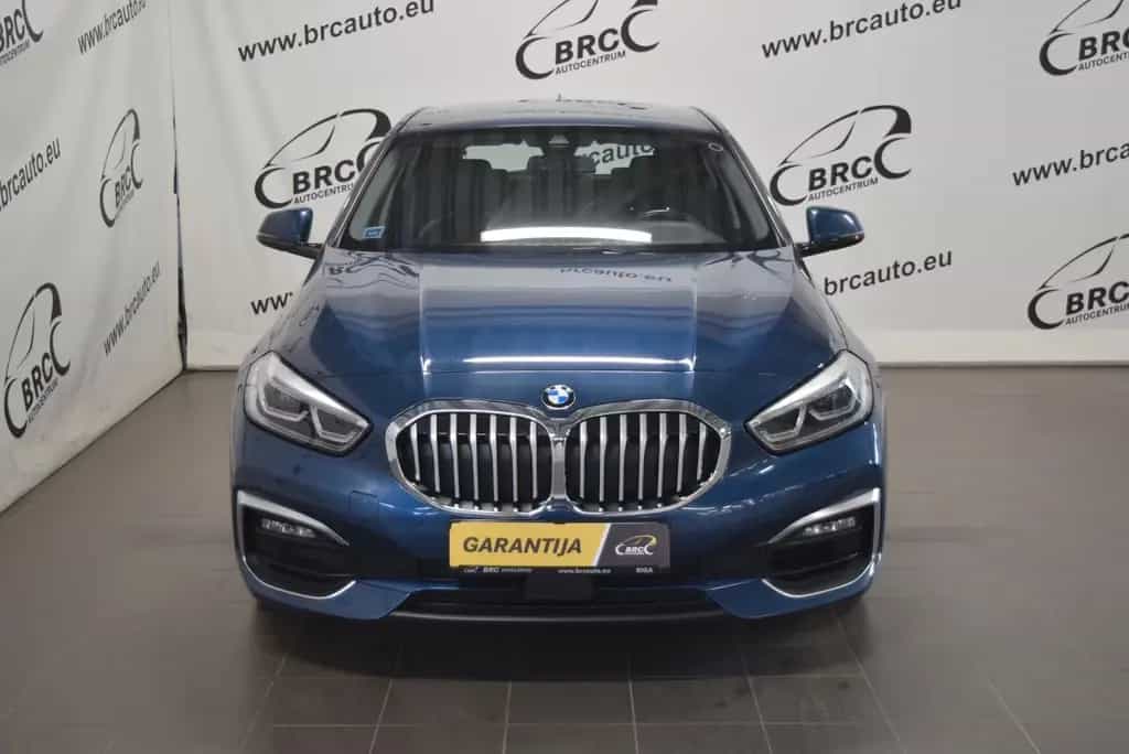 BMW 116 iA Luxury Line 02/2021-photo-2