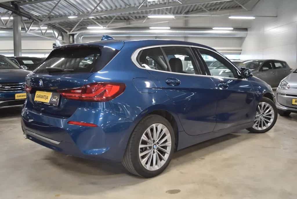 BMW 116 iA Luxury Line 02/2021-photo-24