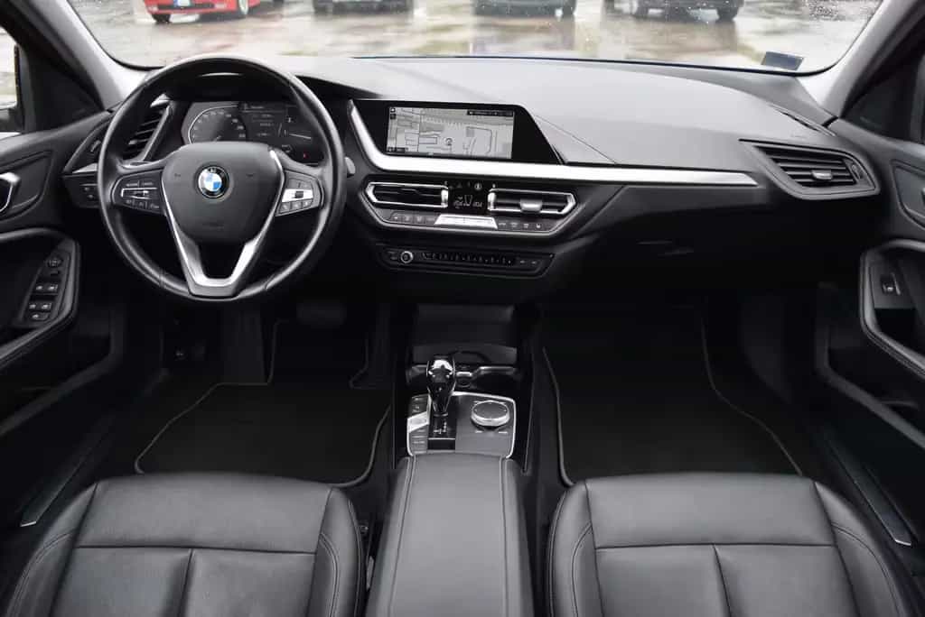 BMW 116 iA Luxury Line 02/2021-photo-5