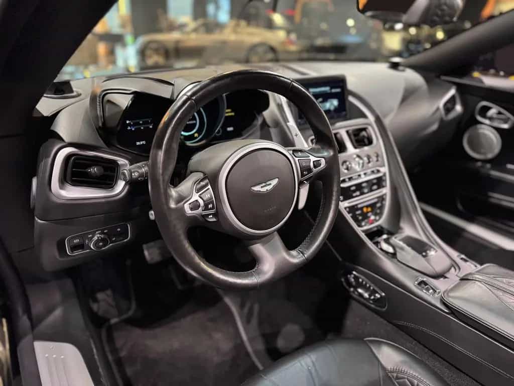 Aston Martin DBS Volante Superleggera Dt.Auto*Carbon 11/2020-photo-14