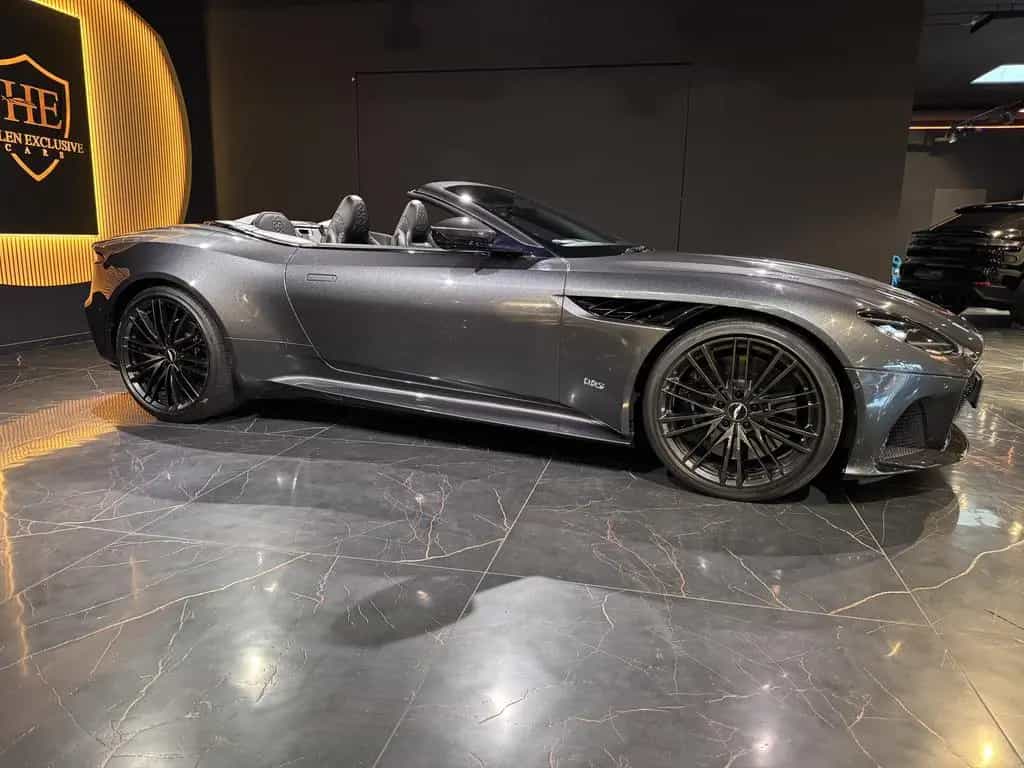Aston Martin DBS Volante Superleggera Dt.Auto*Carbon 11/2020-photo-2