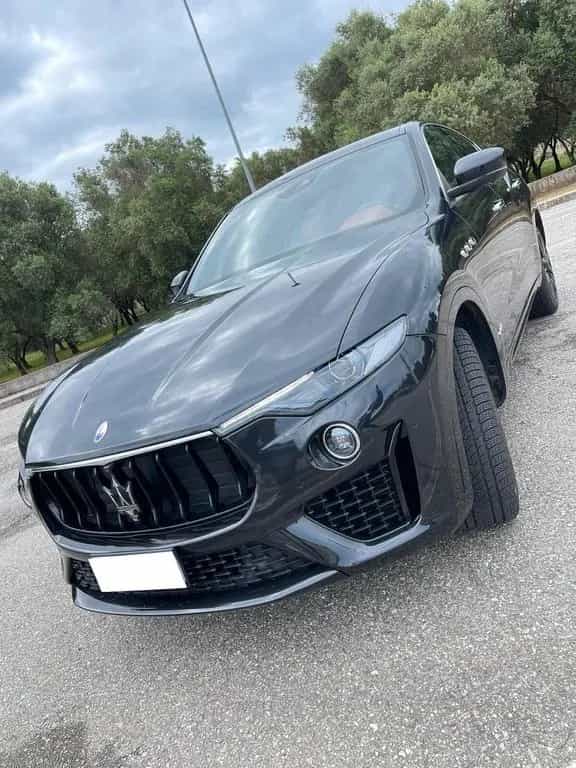 Maserati Levante V6 250cv Diesel AWD Gransport 12/2018-photo-1