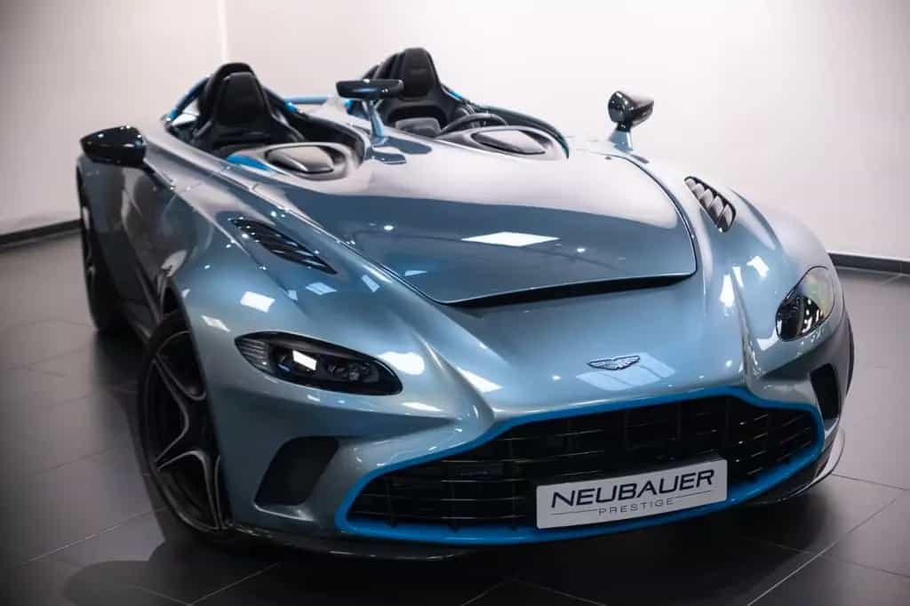 Aston Martin V12 Vantage V12 Speedster - Top Gun Maverick 11/2022-photo-0