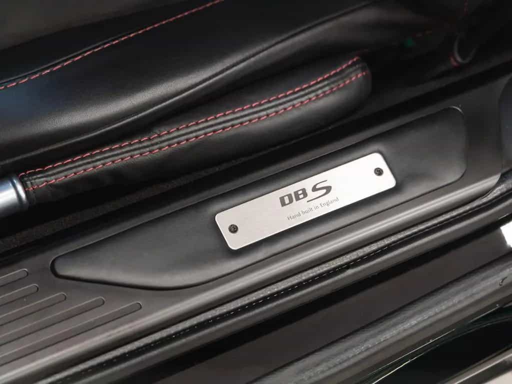 Aston Martin DBS Coupe 6.0 V12 Dealermaintained B&O Audio 03/2012-photo-10