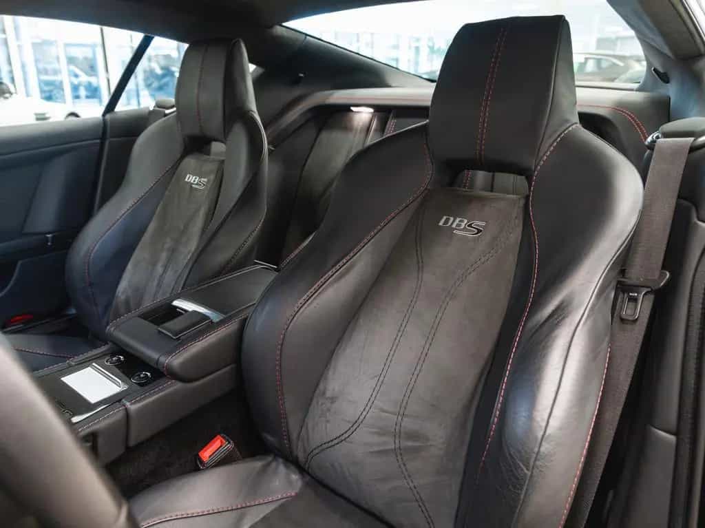 Aston Martin DBS Coupe 6.0 V12 Dealermaintained B&O Audio 03/2012-photo-5