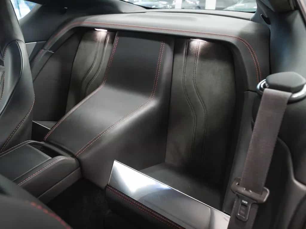 Aston Martin DBS Coupe 6.0 V12 Dealermaintained B&O Audio 03/2012-photo-6