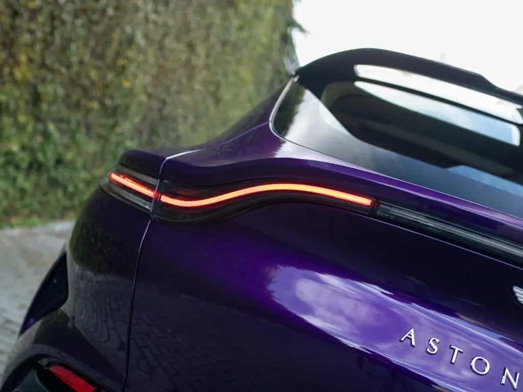 Aston Martin DBX 707 | NEW | VAT | Storm Purple null-photo-14