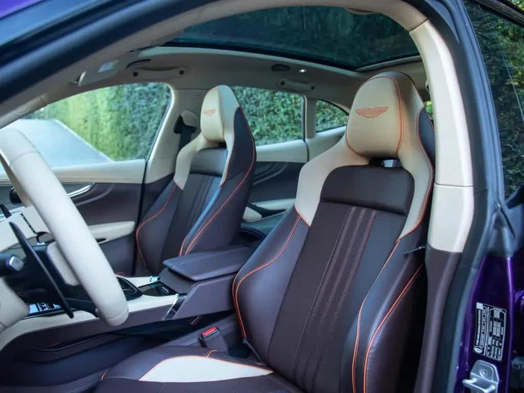Aston Martin DBX 707 | NEW | VAT | Storm Purple null-photo-16