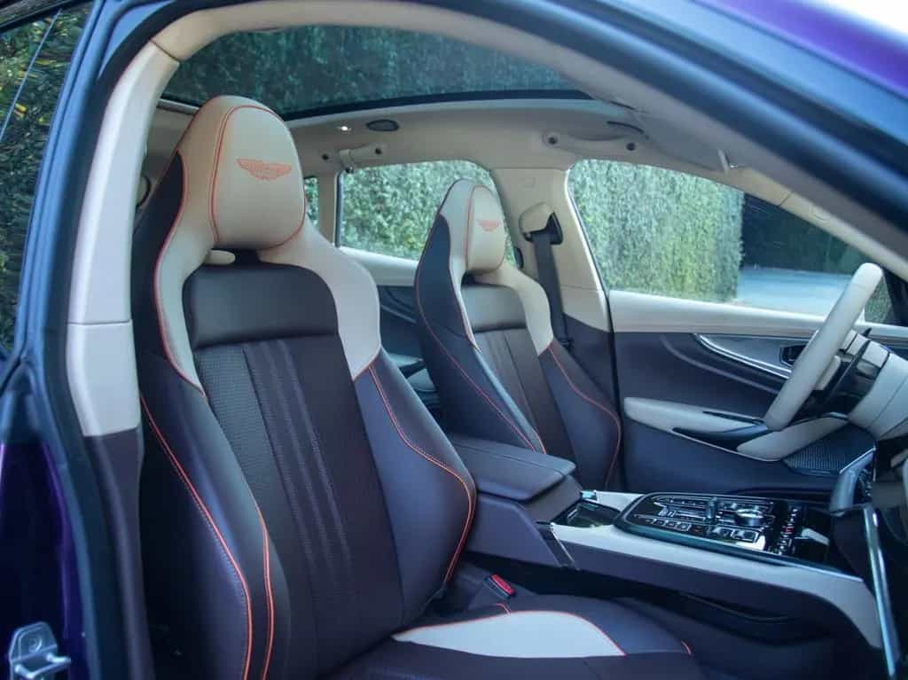 Aston Martin DBX 707 | NEW | VAT | Storm Purple null-photo-20