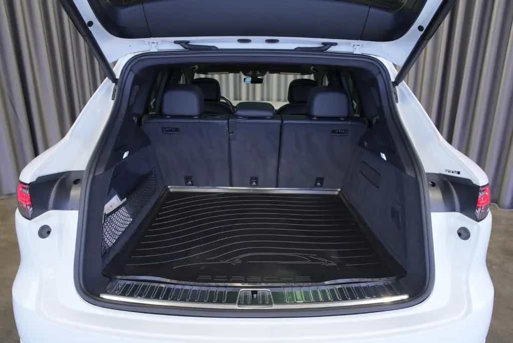 Porsche Cayenne Basis 06/2022-photo-7