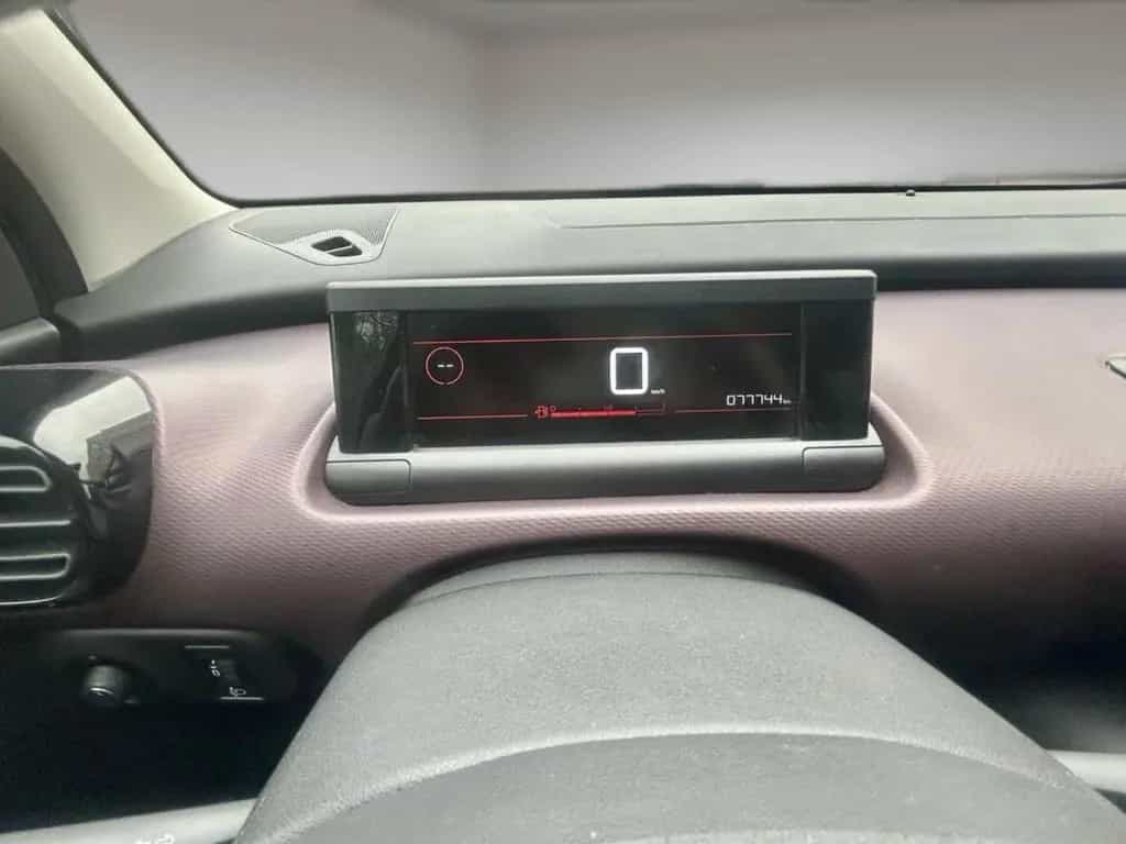 Citroën C4 Cactus Shine PANO ALU LEDER AHK NAVI KEYLESS 03/2019-photo-11