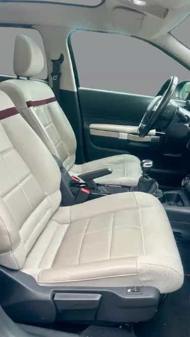 Citroën C4 Cactus Shine PANO ALU LEDER AHK NAVI KEYLESS 03/2019-photo-17