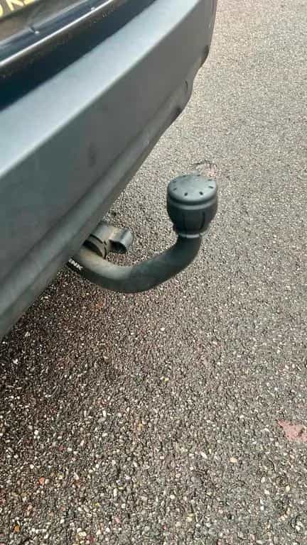 Citroën C4 Cactus Shine PANO ALU LEDER AHK NAVI KEYLESS 03/2019-photo-24