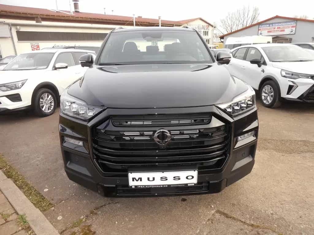 KGM Musso Grand 2.2D AT 4WD Khan Voll Anbaupaket null-photo-1
