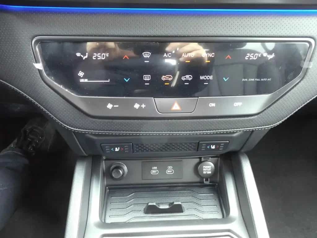 KGM Musso Grand 2.2D AT 4WD Khan Voll Anbaupaket null-photo-16
