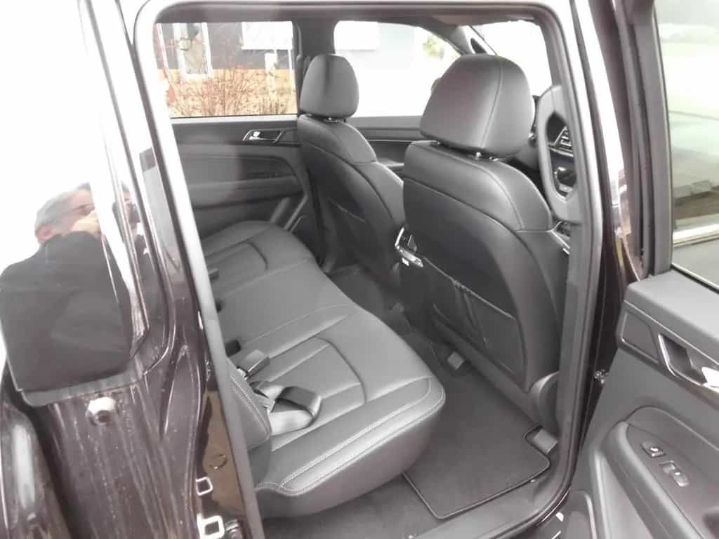 KGM Musso Grand 2.2D AT 4WD Khan Voll Anbaupaket null-photo-22