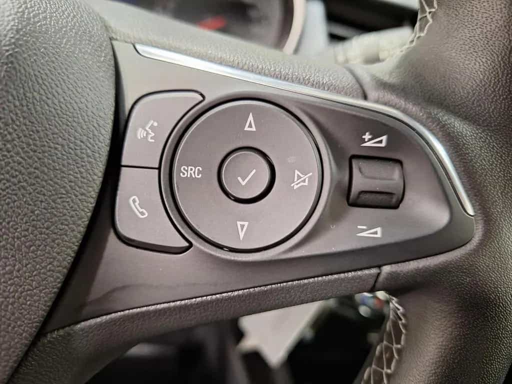Opel Crossland 1.2 DI AT Elegance LED|SHZ|NAVI|180° 11/2023-photo-18